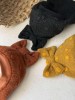 Susegamas žieminis vilnos šalmukas ,,su burbuliukais" su kaspinu, 10 spalvų
